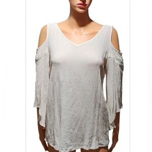 Chic White Cold Shoulder Blouse